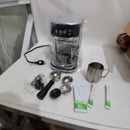 BREVILLE BAMBINO PLUS ESPRESSO MACHINE - BLACK TRUFFLE (MODEL BES500BTR) image 3