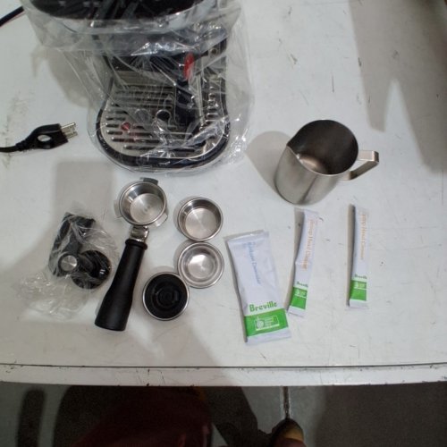 BREVILLE BAMBINO PLUS ESPRESSO MACHINE - BLACK TRUFFLE (MODEL BES500BTR) image 4