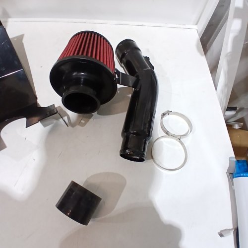 K&N COLD AIR INTAKE SYSTEM AND HEAT SHIELD - FOR LANDROVER DISCOVERY I 89-93 - BLACK/RED (MODEL: G0057) image 3
