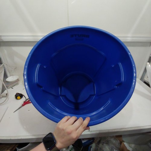 RUBBERMAID BRUTE HEAVY DUTY COMMERICAL RECYCLE BIN - 20GAL - BLUE (MODEL: FG262073BLUE) image 4