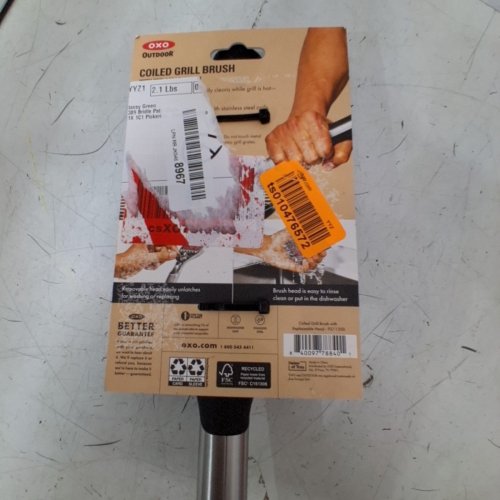 OXO COILED GRILL BRUSH WITH REPLACEABLE HEAD image 5