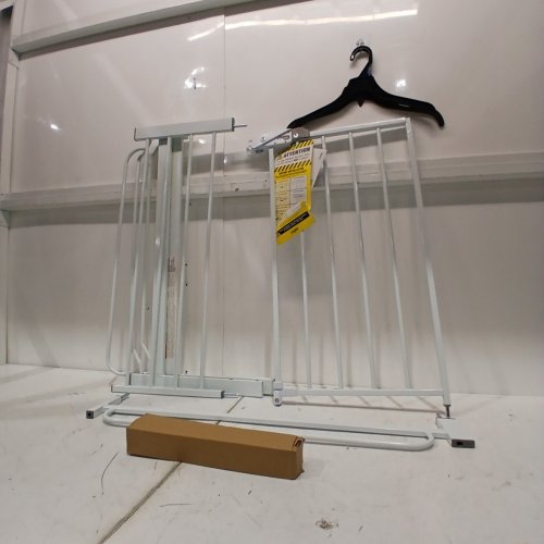 REGALO EASY STEP EXTRA WIDE BABY GATE - 30" X 29"-49" - WHITE (MODEL: 1164 EW DS) image 2