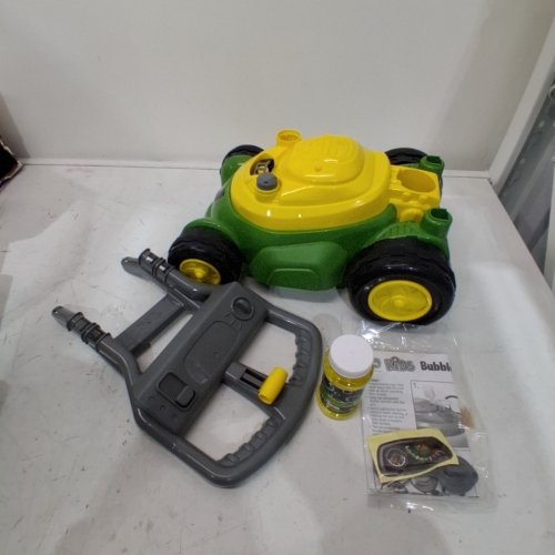 JOHN DEERE KIDS BUBBLE N GO MOWER - GREEN/YELLOW image 2