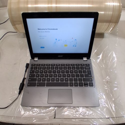 ACER CHROMEBOOK 11, 11.6" WITH INTEL CELERON 3205U, 4GB RAM, 16GB SSD (MODEL: C740-C4PE) image 2