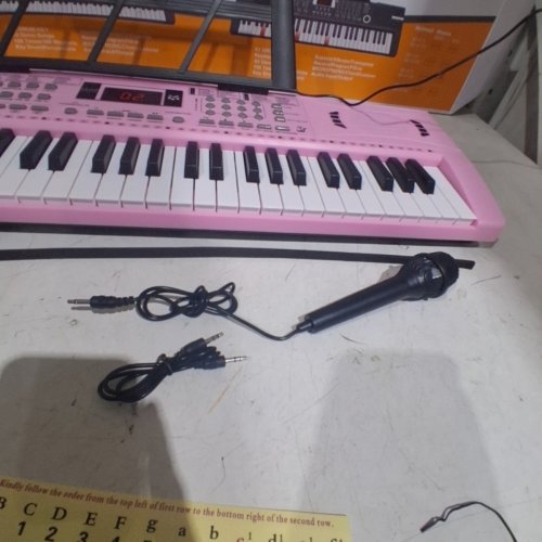 HDCL 61 KEY ELECTRONIC PIANO KEYBOARD PINK image 4