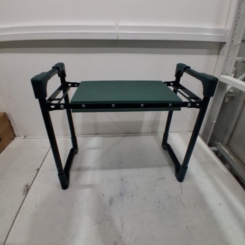 MOKO FOLDING GARDEN KNEELER WITH 2 CANVAS TOOL HOLDER POUCHES - 21.6" X 11.4" X 18.1" - 350LB MAX - GREEN (MODEL: P840401475805) image 2