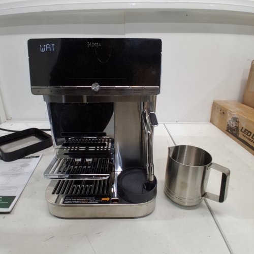 NINJA AUTOBARISTA FULLY AUTOMATIC ESPRESSO MACHINE - STAINLESS STEEL (MODEL: AE1001C) image 2