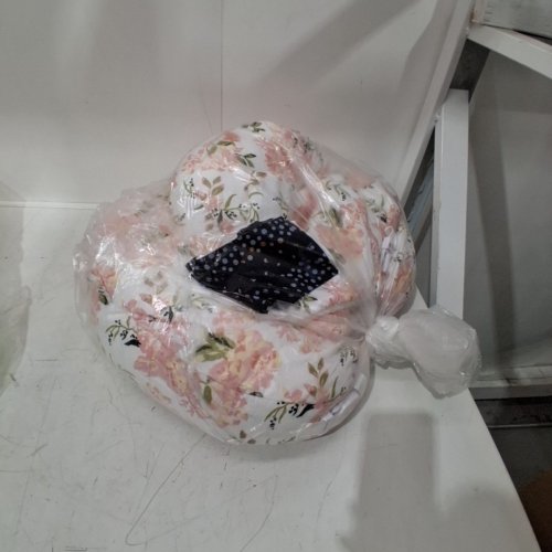 3PC NURSING AND BREASTFEEDING PILLOW/CUSHION - PINK/WHITE FLORAL image 3
