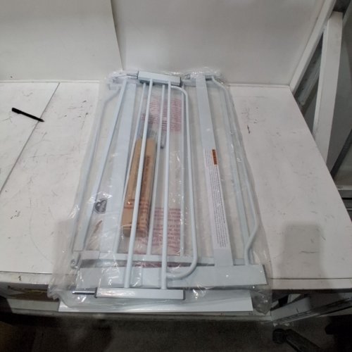 REGALO EASY STEP SAFETY GATE - 29"- 38.5" - WHITE (MODEL: 1160-DS) image 2