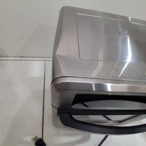 COSORI AIR FRYER TOASTER OVEN WITH ACCESSORIES- 12L - FITS 8" PIZZA (MODEL: CAF-R121-SCA) image 4