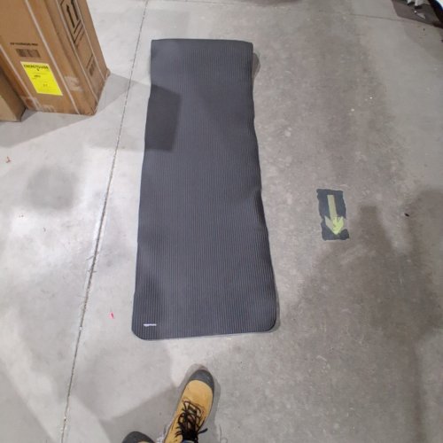 AMAZON BASICS YOGA/EXCERSISE MAT - 74'' X 24'' - BLACK image 2