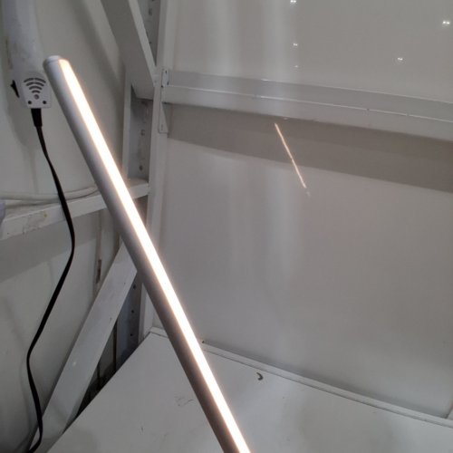 PORTABLE VANITY LED MAKEUP LIGHT, USB POWERED - 11.5" image 2