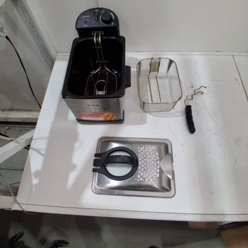 T-FAL EASY PRO DEEP FRYER - 12V - 1500W - BLACK / SILVER (MODEL: FR1014) image 3