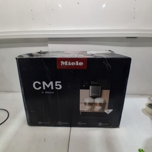 MIELE SILENCE AUTOMATIC COFFEE MAKER - 1.3 L - BLACK (MODEL: CM5310) image 11