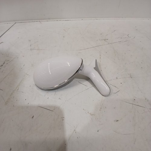 VALEE 3-IN-1 BEAUTY DEVICE FOR NECK AND FACE - WHITE (MODEL: VA-01) image 3
