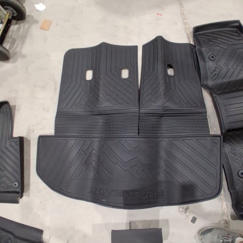 5PC CAR SEAT AND CARGO MAT SET FOR KIA TELLURIDE (UNKNOWN YEAR) image 6