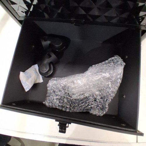 YAHEETECH ROLLING MULTIPURPOSE MULTI-TIER MAKEUP CASE - BLACK (ITEM: 592586) image 5