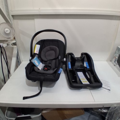 GRACO SNUGRIDE 35 LITE LX INFANT CAR SEAT - 4-35LBS CAPACITY - GOTHAM FASHION BLACK/GREY (MODEL: 2143034) image 3
