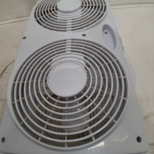 TWIN 2-SPEED WINDOW FAN - 21.5" X 10.25" - WHITE image 7