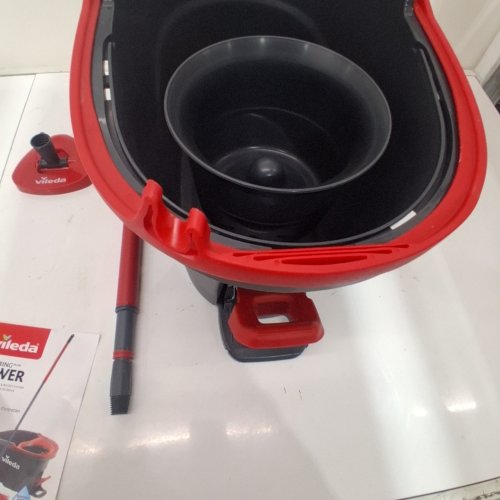 VILEDA EASYWRING SPIN MOP AND BUCKET SYSTEM WITH 2 EXTRA REFILL HEADS AND TELESCOPIC HANDLE - BLACK/RED (MODEL: 1898219) image 2