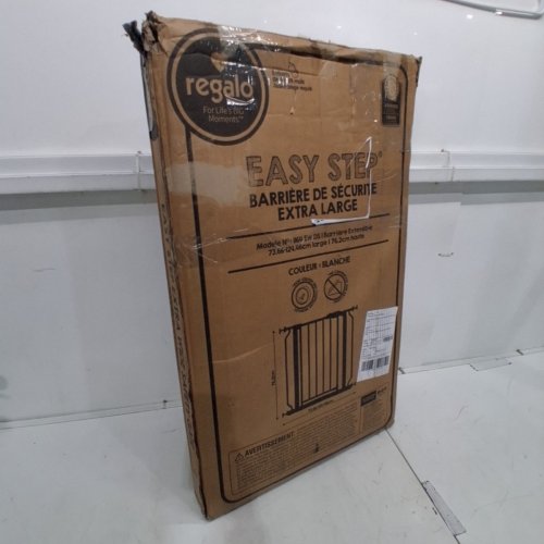 REGALO EASY STEP EXTRA WIDE BABY GATE - 30" X 29"-49" - WHITE (MODEL: 1164 EW DS) image 5