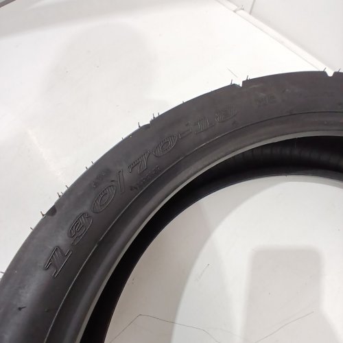 GARVEE FRONT TUBELESS MOTORCYCLE TIRE WITH ENHANCED GRIP - 130/70-18 - BLACK image 5