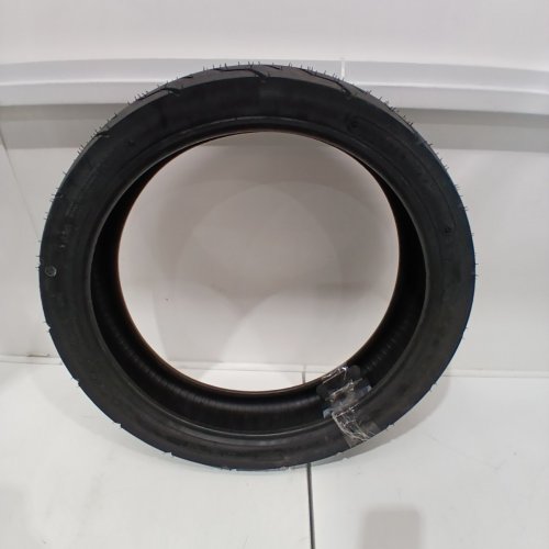 GARVEE FRONT TUBELESS MOTORCYCLE TIRE WITH ENHANCED GRIP - 130/70-18 - BLACK image 6