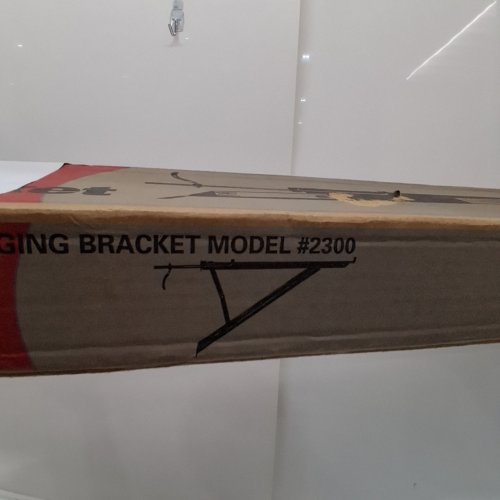 QUALCRAFT GUARDIAN FALL PROTECTION STEEL SIDE WALL CARPENTERS STAGING BRACKET - 500LBS MAX - RED (MODEL: 2300) image 2