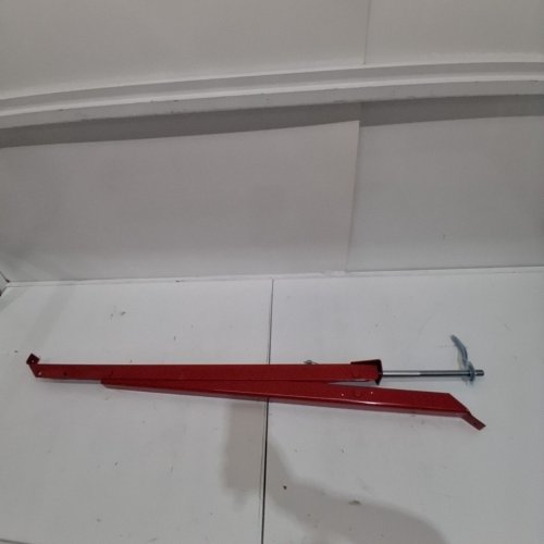 QUALCRAFT GUARDIAN FALL PROTECTION STEEL SIDE WALL CARPENTERS STAGING BRACKET - 500LBS MAX - RED (MODEL: 2300) image 3