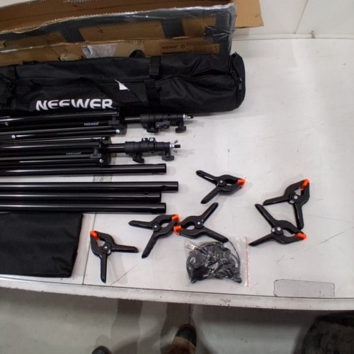 NEEWER PHOTOGRAPHY BACKGROUND SUPPORT SYSTEM WITH CROSSBARS CLAMPS BACKDROP CLIPS - 8.5FT X10FT - BLACK (MODEL: ‎NK-ST2630) image 3