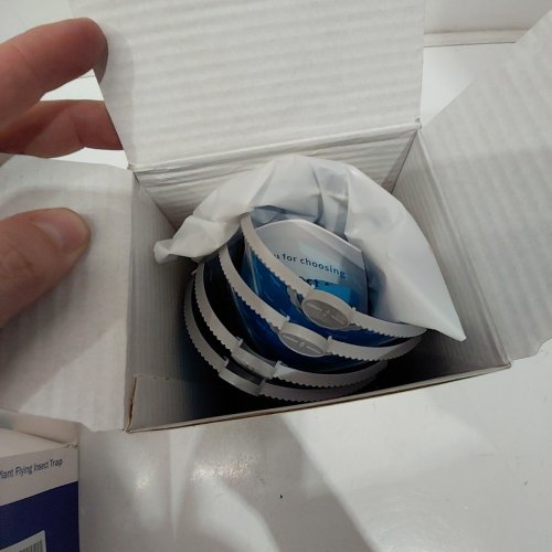 ZUYHNGE INDOOR UV LIGHT PLUG IN FLYING INSECT TRAP WITH 5 REFILL CARTRIDGES (MODEL: HU-364) image 2