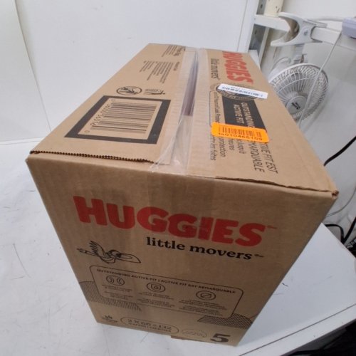 132PK HUGGIES LITTLE MOVERS DIAPERS - SIZE 5 (27+LBS) - DISNEY BABY LION KING (MODEL: 56316) image 3