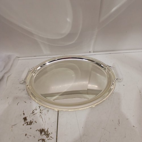 GALLERY SILVERPLATE OVAL TRAY WITH HANDLES - 17" - SILVER (ITEM: 899363) image 3