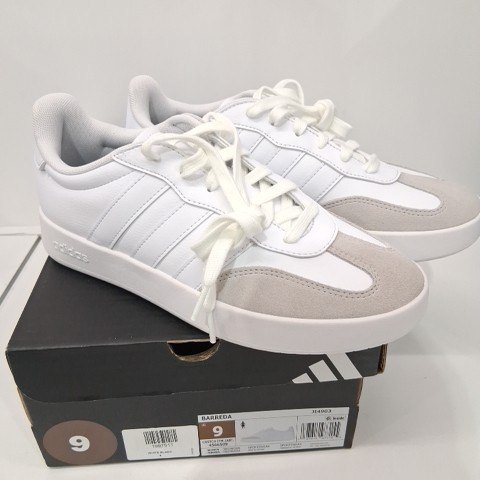 MEN'S ADIDAS BARREDA SNEAKERS - 10 - WHITE BLACK/GREY (STYLE: JI2306/2974610/1976667) image 2