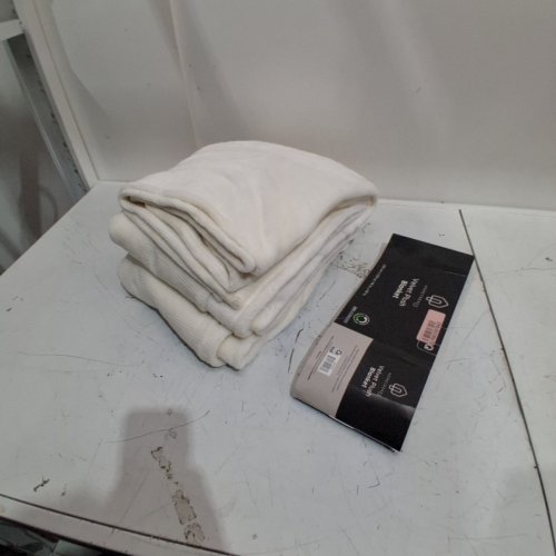 HOMETRENDS VELVET PLUSH BLANKET - 90" X 90" - BEIGE (STYLE : HTM4001022C) image 2