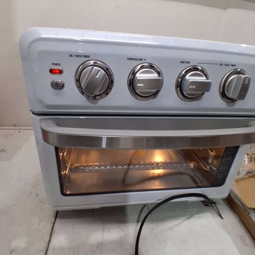 CUISINART COUNTERTOP OVEN AIR FRYER TOASTER WITH GRILL - 120 V - 1800W - STAINLESS STEEL/WHITE (MODEL: TOA-70WNAS) image 2