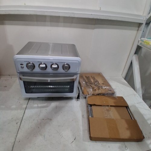 CUISINART COUNTERTOP OVEN AIR FRYER TOASTER WITH GRILL - 120 V - 1800W - STAINLESS STEEL/WHITE (MODEL: TOA-70WNAS) image 6