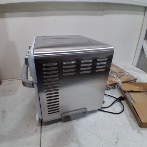 CUISINART COUNTERTOP OVEN AIR FRYER TOASTER WITH GRILL - 120 V - 1800W - STAINLESS STEEL/WHITE (MODEL: TOA-70WNAS) image 11