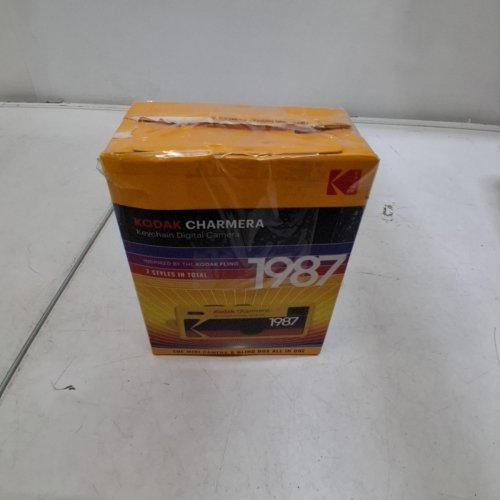 KODAK 1987 CHARMERA KEYCHAIN DIGITAL CAMERA - 1440 X 1080 IMAGE OUTPUT - 1.6MP - YELLOW image 7
