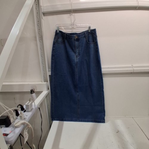 WOMEN'S DENIM SKIRT - EXTRA LARGE - BLUE image 2