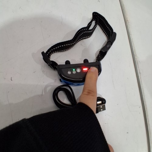 ANTI-BARK SOUND AND SHOCK DOG TRAINING COLLAR - 15"-22.5" - BLACK AND BLUE image 2