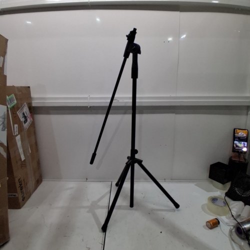 AMAZON BASICS HEIGHT-ADJUSTABLE TRIPOD BOOM MICROPHONE STAND - 3.3FT - 5.6FT WITH CLOTHESPIN MIC CLIP image 2