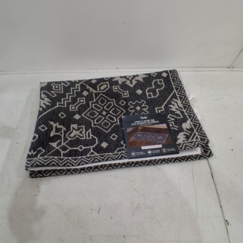 SADIE ACCENT NON-SLIP MAT -45" X 30" - BLACK/CREAM (MODEL:1992776) image 2