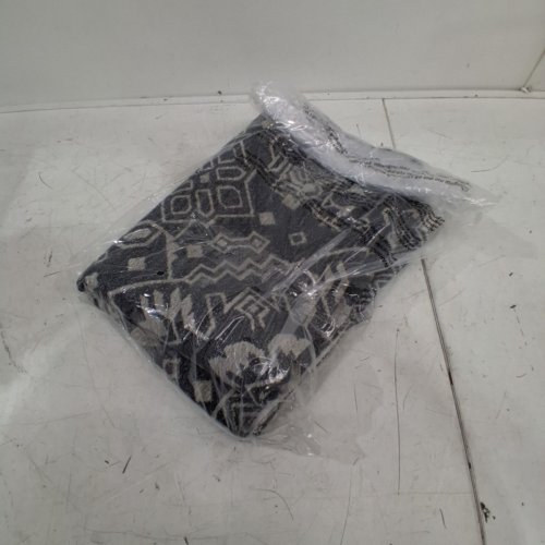 SADIE ACCENT NON-SLIP MAT -45" X 30" - BLACK/CREAM (MODEL:1992776) image 4