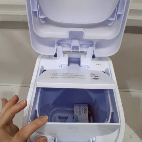 DIAPER GENIE ESSENCE PAIL DIAPER PAIL SYSTEM WITH EASY ROLL REFILL - 24" - WHITE (MODEL: I000908) image 4