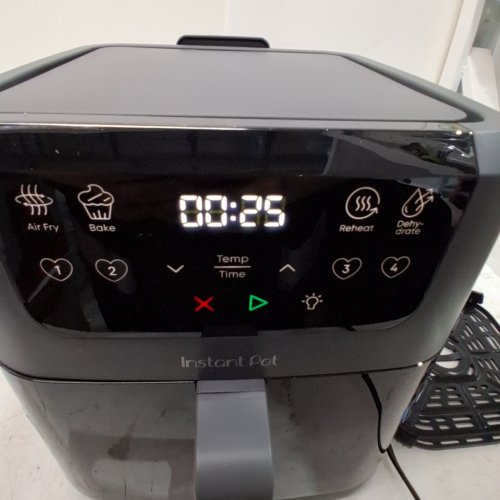 INSTANT POT VORTEX PLUS AIR FRYER - 5.3 QT - 120 V - 1500W - BLACK (MODEL: INAFB53-TE) image 2