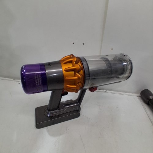 DYSON V15 DETECT CORDLESS VACUUM CLEANER - GREY (MODEL: SV22) image 6