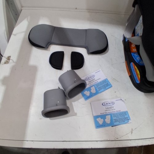 GRACO EXTEND2FIT CONVERTIBLE CAR SEAT - TITUS GREY/BLACK (MODEL: 2149057) image 4