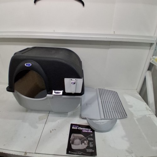 OMEGA PAW SELF-CLEANING LITTER BOX - BLACK / GREY image 2