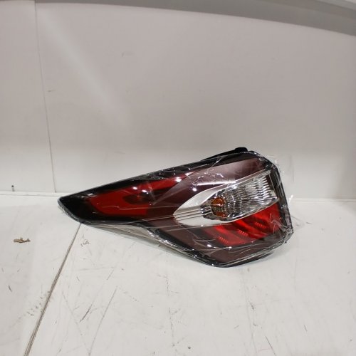 LABWORK DRIVER SIDE TAILLIGHT REPLACEMENT - FIT FOR VARIOUS FORD MODELS - RED image 4